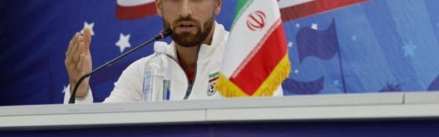 开云网页-时政话题优于足球，伊朗队长：你是英国来的记者吧？