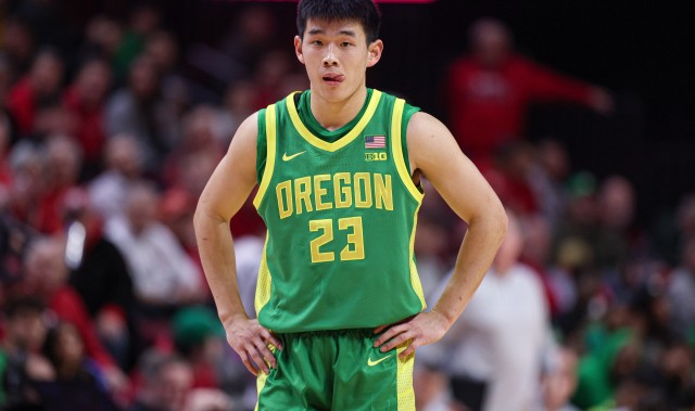 云体育入口-媒体人：林葳数据不错但实际打得差劲 进1个球 防守端能送人家3个